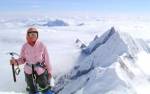 全球首位成功攀登珠穆朗玛峰女性病逝 享年77岁 - 海口网