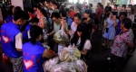 【扶贫专题】海师师生齐出力 5小时助亚欠村民售出4000多斤香粉蕉 - 海南师范大学