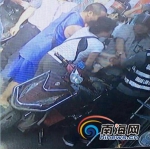 太嚣张！乱停电动车还持刀阻碍执法 海口一男子被拘 - 海南新闻中心