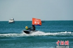 比赛吸引了来自北京、上海、雄安、三亚等地的18名摩托艇运动员参赛。　赛事组委会供图 摄 - 中新网海南频道