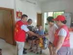 “八一”建军节来临之际，党员志愿者组织探访慰问高龄退役老军人 - 海南新闻中心