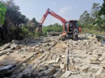 儋州开展集中拆违行动 一天拆除2.5万平方米违建 - 海南新闻中心
