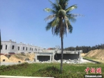 陵水依法拆除57栋海边违法低层建筑 逾2万平方米 - 海南新闻中心