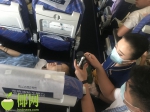紧急！三亚飞西安航班上一旅客呼吸困难，关键时刻幸好有她们…… - 海南新闻中心