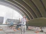 2020年8月，省气象探测中心的匡昌武为我国高空气象无人机首飞提供保障。 - 中新网海南频道