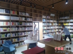 海南师范大学图书馆三沙分馆建成 馆藏图书1.8万余册 - 中新网海南频道
