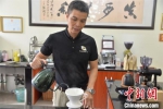 通讯：海南兴隆咖啡老品牌玩出“私人订制”新花样 - 中新网海南频道