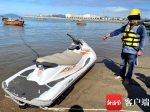 一男子偷开景区摩托艇 “开进”拘留所 - 海南新闻中心