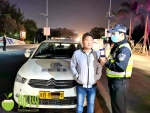 酒驾教练车 司机被三亚交警拘留、吊证 - 海南新闻中心