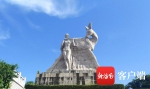 三亚鹿回头雕像创作者名字写错了？游客“慧眼”纠错促整改 - 海南新闻中心