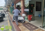 违规停放电动自行车 琼中公安局开两张罚单 - 海南新闻中心