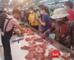 三亚增设10个惠民热鲜猪肉临时摊位 - 中新网海南频道