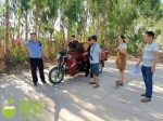 东方交警“送证下乡” 村民在家门口考摩托车驾驶证 - 海南新闻中心
