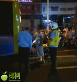 海口一男子骑电动车追尾公交车，面对交警调查时竟做出这个惊人举动 - 海南新闻中心