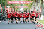 直击海南武警“趣味”“战味”军人运动会 - 中新网海南频道