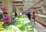 受天气影响海口蔬菜价格略涨 市民：在合理范围 - 海南新闻中心