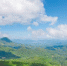 俯瞰海南热带雨林国家公园鹦哥岭片区。方山 摄 - 中新网海南频道