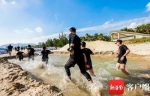 2021海南万宁举行沙滩障碍赛 - 中新网海南频道