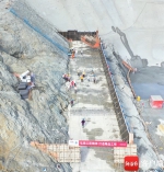 海南迈湾水利枢纽工程主坝开启碾压混凝土浇筑 - 中新网海南频道