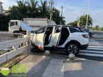海口两车相撞！一辆轿车被撞出数十米，轮胎都掉了…… - 海南新闻中心