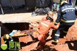 因土方坍塌一男子被埋压排水管下，文昌消防紧急出动…… - 海南新闻中心