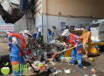 女子丢失6克多黄金戒指 海口多名环卫工人翻找约6吨垃圾寻回 - 海南新闻中心