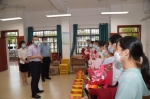 海口美兰区开展慰问一线教师活动 为教师送上节日祝福 - 海南新闻中心