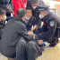 情况危急！海口东站一旅客因疾病发作倒地抽搐，意图用头撞地板…… - 海南新闻中心