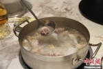 海南椰子鸡：火锅江湖中的“清流” - 中新网海南频道