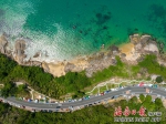 万宁石梅湾旅游公路景色美 - 中新网海南频道