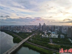 雨后初晴 海口霞光万丈 - 中新网海南频道